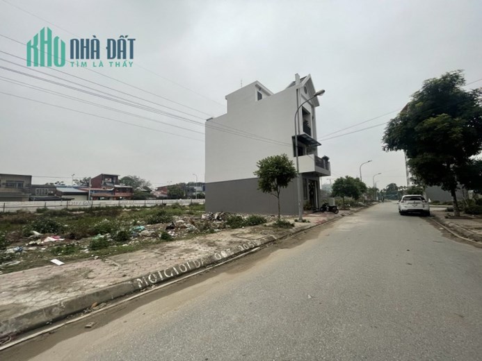 Bán cực gấp lô đất số 11 Tái Định Cư Cây Đa diện tích 67.5m GIÁ 72.5 tr vị trí cực đẹp