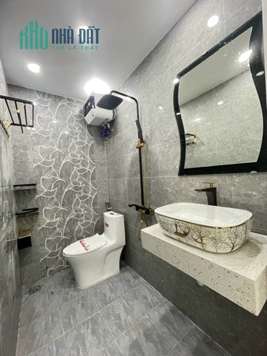 Bán nhà ngõ 229 Miếu Hai Xã 2.5 tầng ngõ nông GIÁ chỉ 2.15 tỉ cực đẹp
