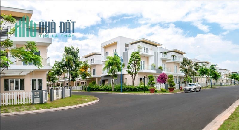 CHO THUÊ NHÀ KHU MELOSA KHANG ĐIỀN, QUẬN 9, 4PN, FULL NỘI THẤT, FULL TIỆN ÍCH