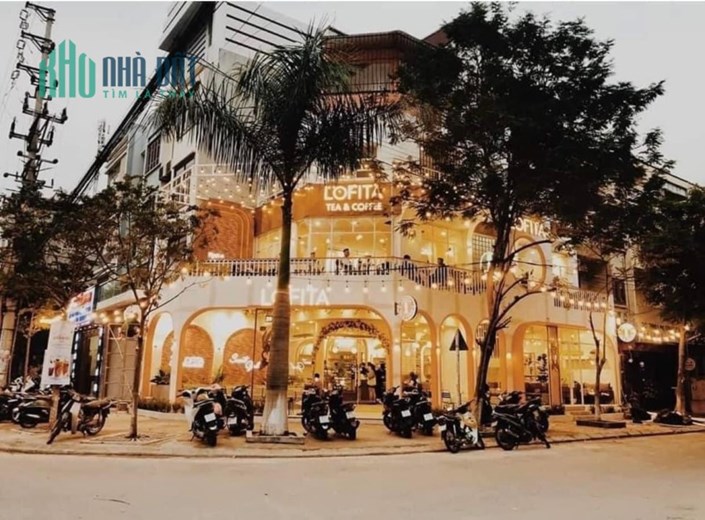 Bán Nhà Mặt Phố Hồ Tây 222m2 4 tầng, mặt tiền:: 12m giá: 145 tỷ