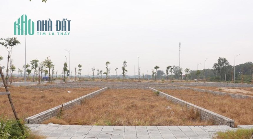 cẦN BÁN ĐẤT DUONG TAM TÂN MAT TIỀN , DIEN TICH 150M2