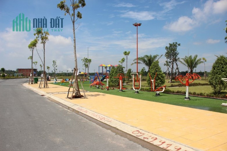 Bán Gấp cắt lỗ lô đất SHR mặt tiền gần trung tâm hành chính Bàu Bàng, 650tr/nền