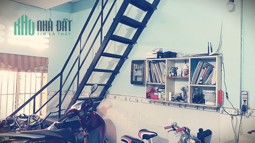 BÁN NHÀ NC GẦN COOPMART HBP