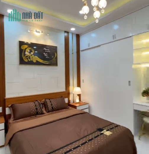 GIA ĐÌNH CẦN BÁN NHÀ 5 TẦNG, ĐÔNG NGẠC, GẦN Ô TÔ, THOÁNG SÁNG, DIỆN TÍCH 39M2, GIÁ 4 TỶ.