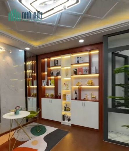 NHÀ ĐÔNG NGẠC, GẦN Ô TÔ, THOÁNG SÁNG, 5 TẦNG MỚI HOÀN THIỆN, DIỆN TÍCH 39M2, GIÁ 4 TỶ.