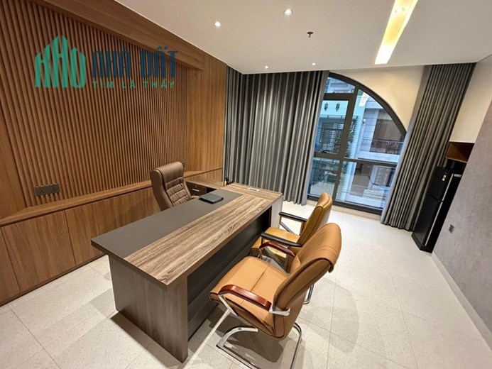 Bán Tòa Nhà 9 Tầng, THANG MÁY, 158m2, 7 tầng, 8m x 20m, Giá 42 Tỷ, MT Đường Số Tân Quy Quận 7