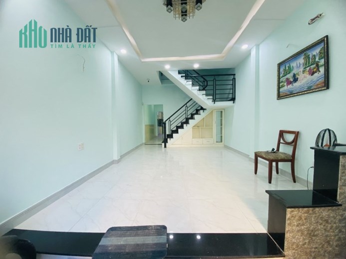 Vị trí hiếm nhà bán. Gần MT Cao Thắng. hẻm hơn 4m. 60m2 giá chỉ 7tỷ9 0931878533