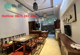 Nhà phố Hồ Giám, nhà đẹp View hồ thoáng 75m x5T, MT 4.1m, giá nhỉnh 7  tỷ