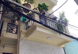 Phân lô Ngõ Xe buýt Ngô Quyền, vỉa hè rộng, 70m2 4 tầng giá nhỉnh 6 tỷ.
