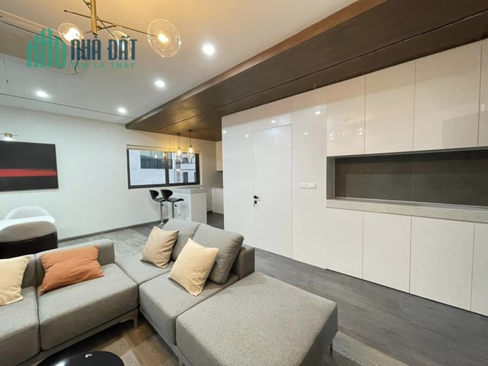 Tòa nhà VP Trần Đại Nghĩa, Hai Bà Trưng 68.1m2*6 tầng THANG MÁY giá 14 Tỷ