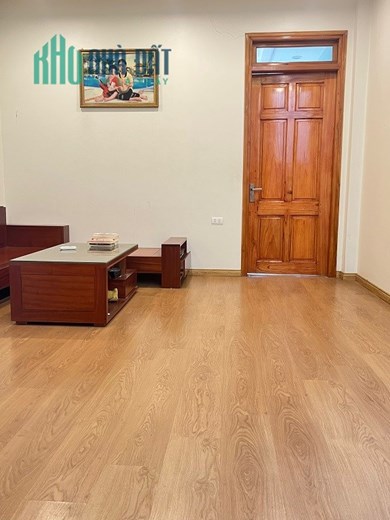 Cho thuê nhà 3 nguyên căn mặt tiền đường Phúc Lợi, Long Biên, Hà Nội