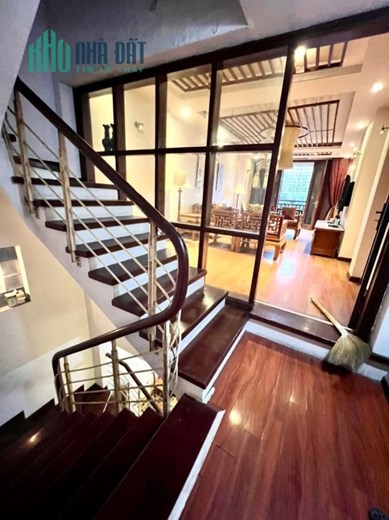 BÁN NHÀ VĂN MIẾU, TẶNG NỘI THẤT, VIEW HỒ, 68M2 5T MT4.1M, GIÁ 7.5 TỶ