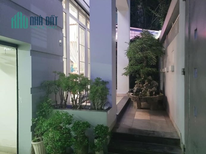 Bán biệt thự Quang Trung, ngang hiếm 9x17m, Hẻm nhựa 12m, 4 tầng  chỉ 18 tỷ nhỉnh TL