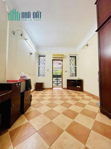 BÁN NHÀ NGÕ PHỐ CHÙA LÁNG ĐỐNG ĐA. Ô TÔ VÀO NHÀ. GIÁ 20X TR/M