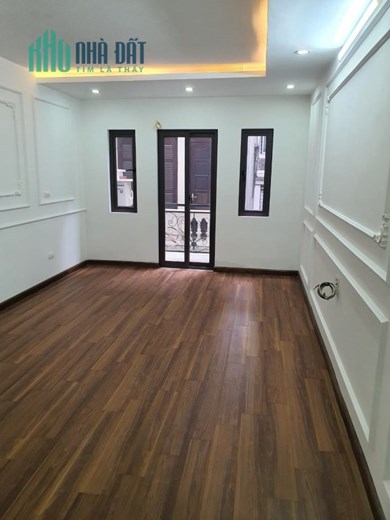 BÁN NHÀ TAM TRINH, HOÀNG MAI, NHÀ MỚI, 42M2 5T MT3.6M, GIÁ 3.65 TỶ