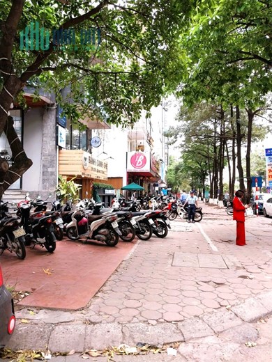 Bán nhà DUY TÂN, CẦU GIẤY, lô Góc, 93M, 5T, MT12m, nhỉnh 23 tỷ, 3 thoáng, ô tô, KD đỉnh cao