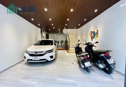 Bán nhà đẹp HXH Quang Trung, 5x14m, có hồ bơi, 5 tầng chỉ 10 tỷ nhỉnh TL