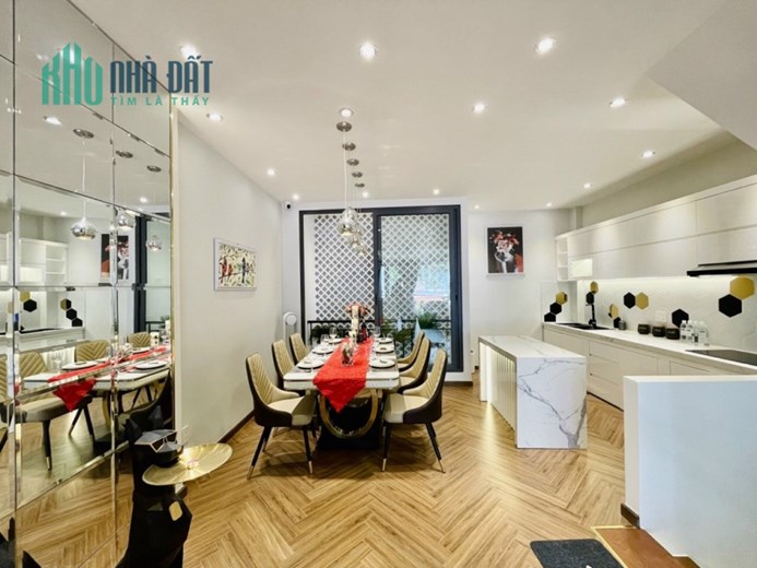 Bán nhà đẹp HXH Quang Trung, 5x14m, có hồ bơi, 5 tầng chỉ 10 tỷ nhỉnh TL