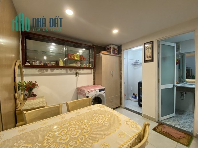 BÁN NHÀ ĐẸP 2 TẦNG FULL NỘI THẤT ĐƯỜNG HẢI PHÒNG, ĐÀ NẴNG, CHỈ 1,9 TỶ