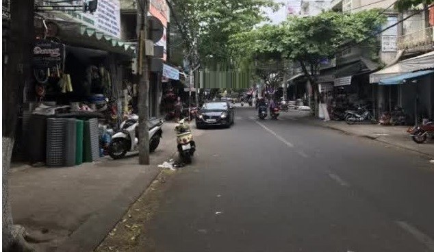 .Nhà Mặt Tiền Kinh Doanh Hải Châu, Nguyễn Trãi, 84m2, Ngang 6, 4 tầng