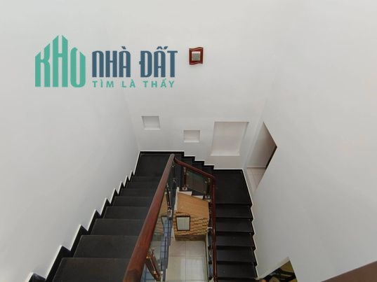 BIỆT THỰ MINI -- NGANG KHỦNG 8M -- CÓ GARA Ô TÔ -- GẦN CÔNG VIÊN GIA ĐỊNH -- DUY NHẤT 1 CĂN TRONG