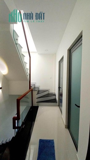 Bán Nhà 4 Tầng Ngang Hơn 4m - Giáp Phú Mỹ Hưng - Quận 7 - Huỳnh Tấn Phát