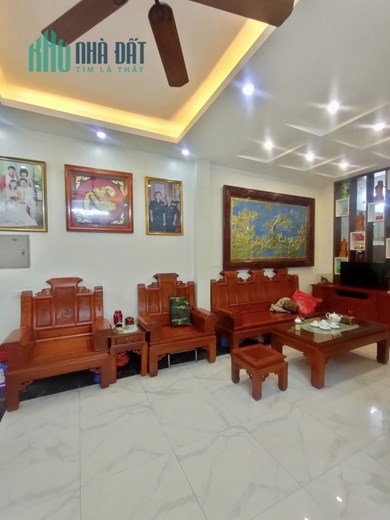 Bán Nhà Đức Giang, Long Biên 5T, 50m2 chỉ 6,18 tỷ (Đầu Phố, Thang Máy Xịn, Ngõ Ô Tô)