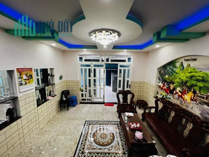BÁN NHÀ MẶT TIỀN ĐỖ VĂN DẬY -TRƯNG NỮ VƯƠNG, TÂN HIỆP, HÓC MÔN, 131m2, ngang 5m, 4 tầng, Nhỉnh 8 tỷ