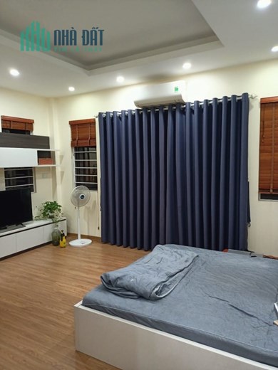 Giá cực thơm! Chùa Láng, 2 thoáng, ngõ đẹp như hoa hậu, 50m2, 3T, chỉ 4.2 tỷ