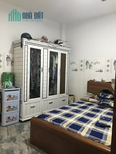 ⛔Rẻ quá rẻ luôn! Nhà c4 100m2 ô tô vào tận nơi, chỉ 1.65 tỷ thôi ạ.