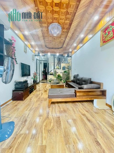 Gía tụt quần! Trần Duy Hưng, siêu nông, oto gần, bất chấp kinh doanh, 45m2 x 5T, chỉ 4.5 tỷ