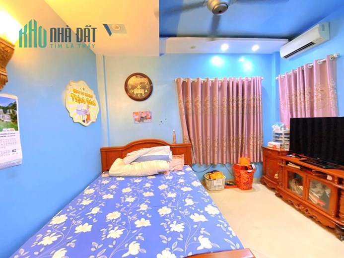 Bán nhà Ngọc Hà 40m2, 4T, 4m, 4 tỷ Ba Đình, nhà đẹp.