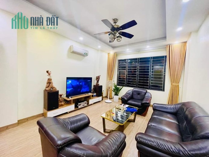 Bán nhà Kim Giang - Đại Kim 45mx5T, MT 4.5m ngõ thông 50m ra phố - 4.35 tỷ