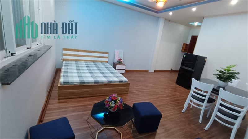 Phòng trọ KDC SADECO full nội thất, bancol, hầm xe.
