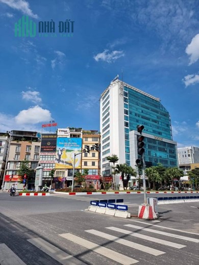 Cực Hiếm Bán Nhà 200m Trung Kính, Cầu giấy, Hà Nội Ô tô Kinh doanh 35,x tỷ
