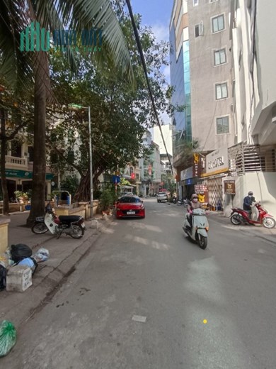 Bán nhà Phố Đào Tấn 9 Tầng, thang máy dt 82m2, mt: 7m Giá 20,5 tỷ