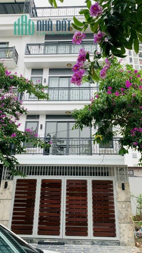 Mặt Phố Trần Duy Hưng Bán Nhà 200m2 9 tầng, mt: 10m ~ 58 tỷ  Cầu Giấy