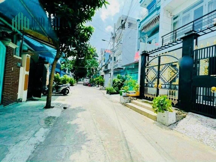 Bán nhà HXH Thống Nhất, 5x20m, 3 tầng BTCT chắc chắn, khu dân trí cao chỉ 6.8 tỷ