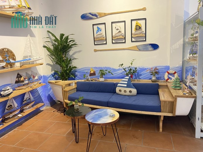 Chính chủ cần sang nhượng quán cafe - văn phòng tại Phố Trạm, Long Biên, Hà Nội