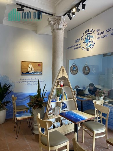 Chính chủ cần sang nhượng quán cafe - văn phòng tại Phố Trạm, Long Biên, Hà Nội