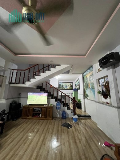 Bán nhà Thạnh Xuân Quận 12 - Chỉ nhỉnh 3 Tỷ có nhà HXH 8M diện tích khủng 92M2