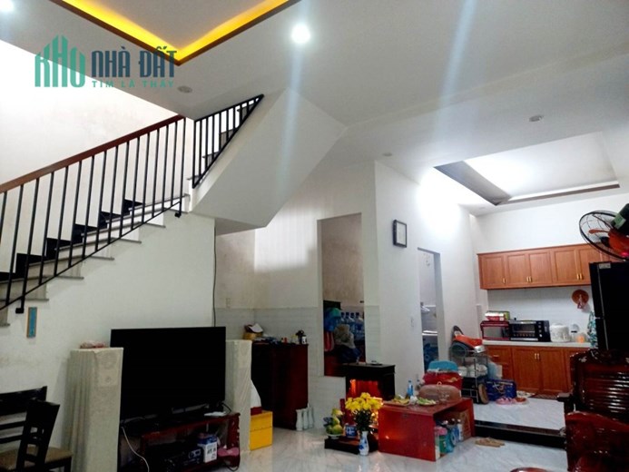 Bán nhà biệt thự đường Vũ Tông Phan. Quận Sơn Trà. 113m2. 2 tầng. 4PN. gần biển Mân thái