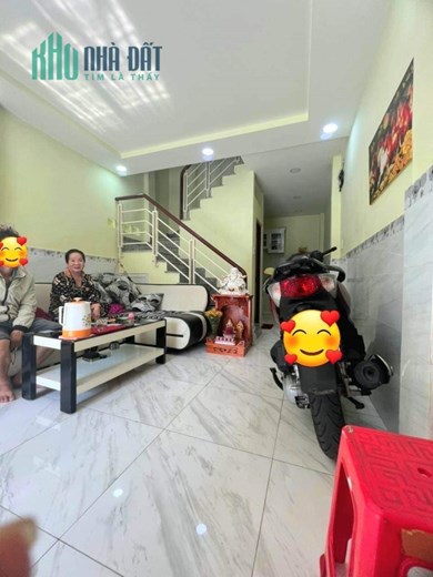 Bán Nhà Thạch Lam, Tân Phú,Sát Mặt Tiền, 2 Tầng,35m2, Hẻm Xe Hơi Thông,Chỉ Nhỉn 3 Tỷ.