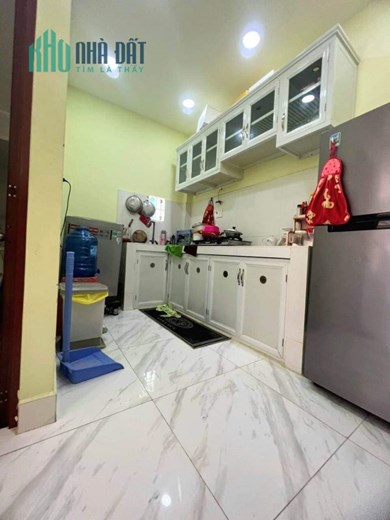 Bán Nhà Thạch Lam, Tân Phú,Sát Mặt Tiền, 2 Tầng,35m2, Hẻm Xe Hơi Thông,Chỉ Nhỉn 3 Tỷ.