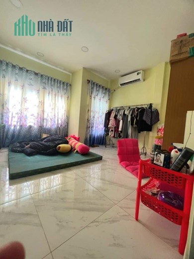 Bán Nhà Thạch Lam, Tân Phú,Sát Mặt Tiền, 2 Tầng,35m2, Hẻm Xe Hơi Thông,Chỉ Nhỉn 3 Tỷ.