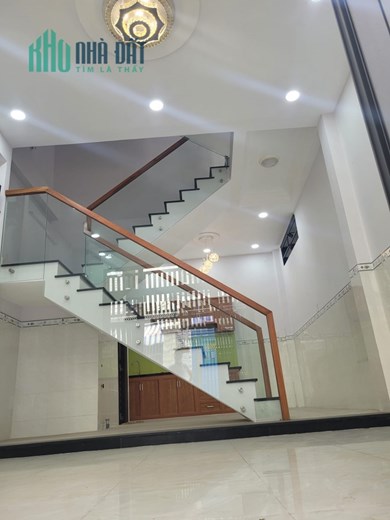Trường Chinh hẻm xe tải thông Âu Cơ 50m2 3 tầng chỉ 7tỷ