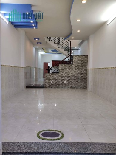 Nhà sát mặt tiền Lê Trọng Tấn, Tân Phú, 2 Tầng-95m2- xe hơi đỗ trong nhà , chỉ 7.45 tỷ