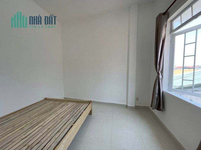 ( Nhà đẹp đây ) Cần bán nhà 2 MT đẹp ngay đường Ngô Thì Sỹ, Đà Lạt giá chỉ 2.5 tỷ