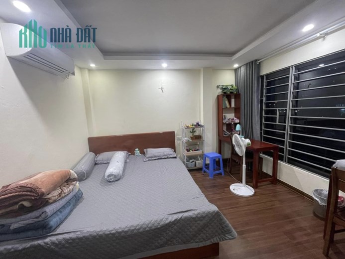 BÁN NHÀ CÁT LINH, ĐỐNG ĐA, Ô TÔ, KINH DOANH, 55M2 5T MT4M, GIÁ 7.6 TỶ
