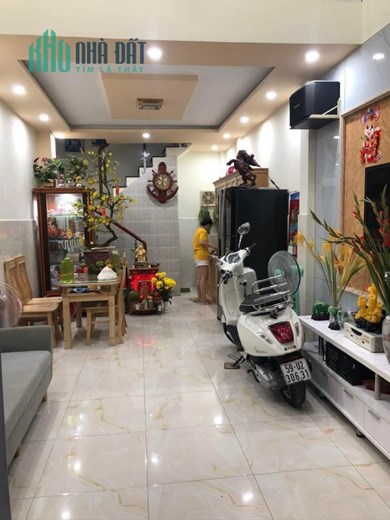 Bán nhà mới đẹp hẽm 5m, 3/2 Q10 32m2 nhỉnh 5 tỷ.
